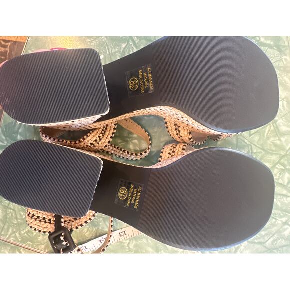 Soda Yara Raffia Braided Platform Heel NWOT - Picture 5 of 5